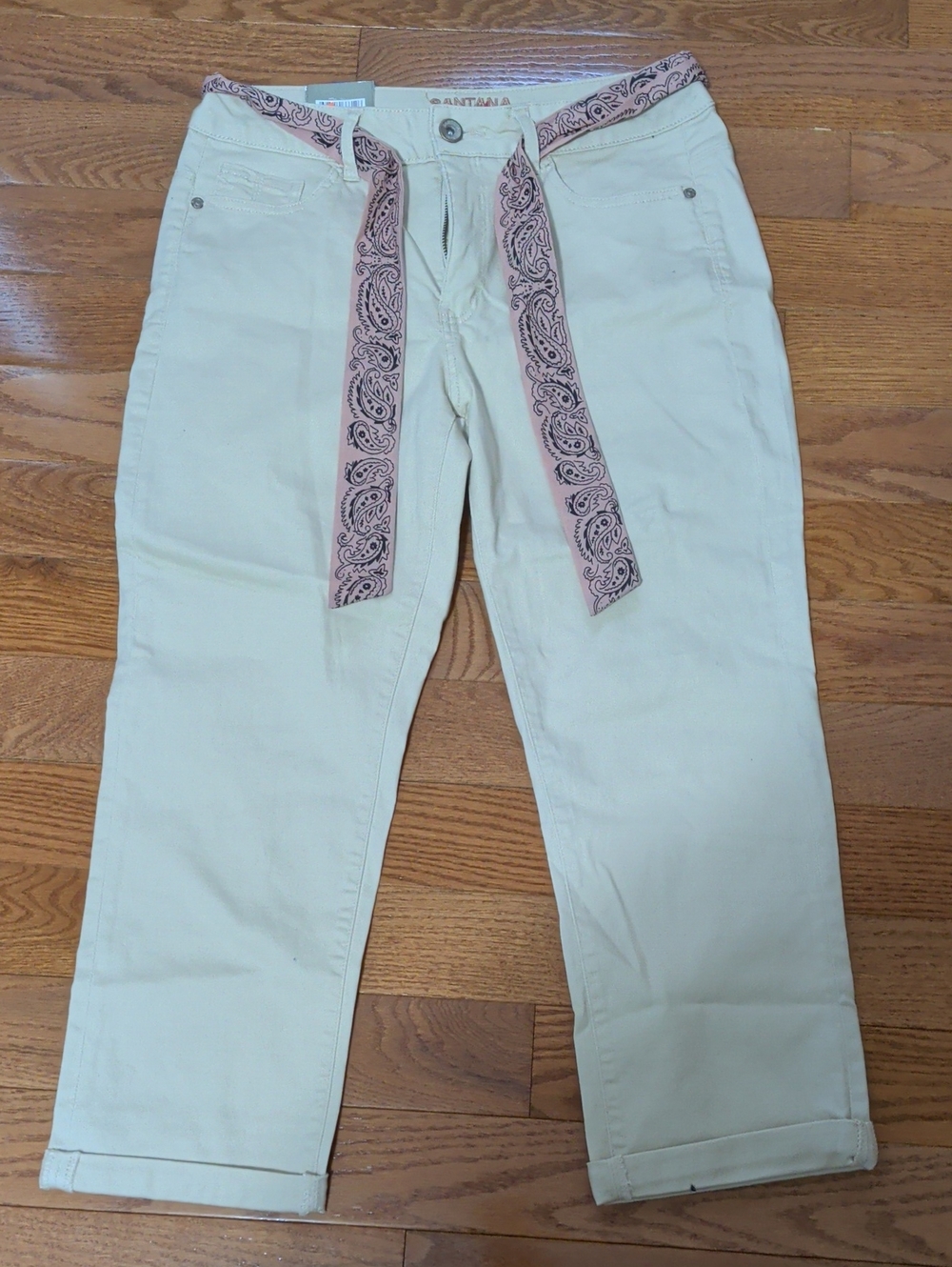 Womenโs Cream Cropped Chino Jeans with Pink Bandana Tie